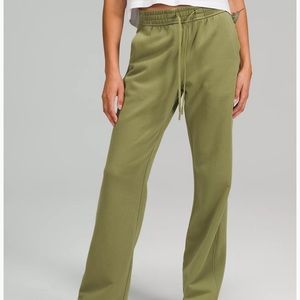 Lululemon Loungeful Sweatpants